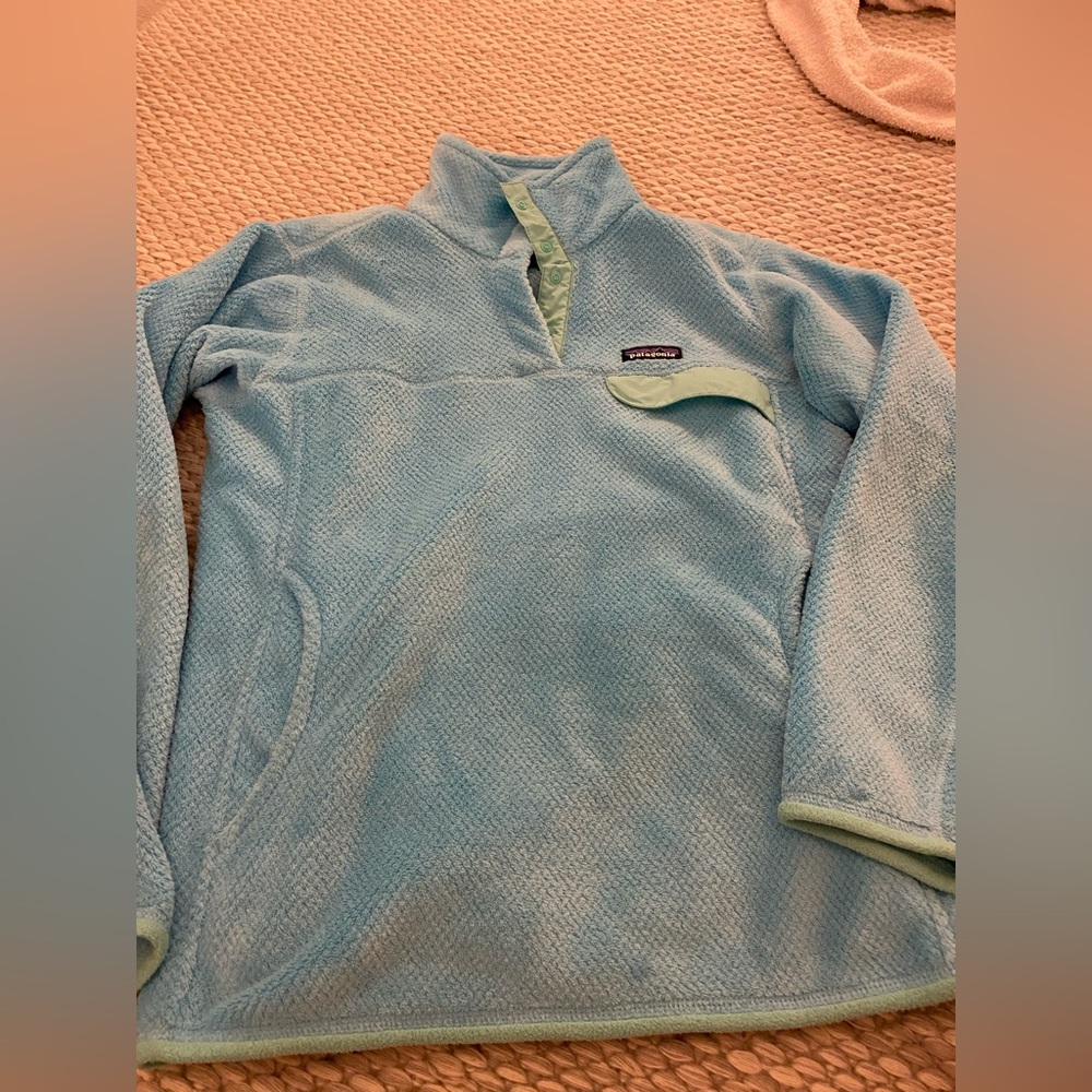 Light blue women’s Patagonia